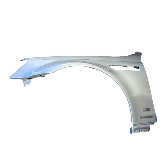 Da2017 - WM/WN Holden Statesman / Caprice- Passenger Front Guard with chrome trim - Nitrate Silver #636R
