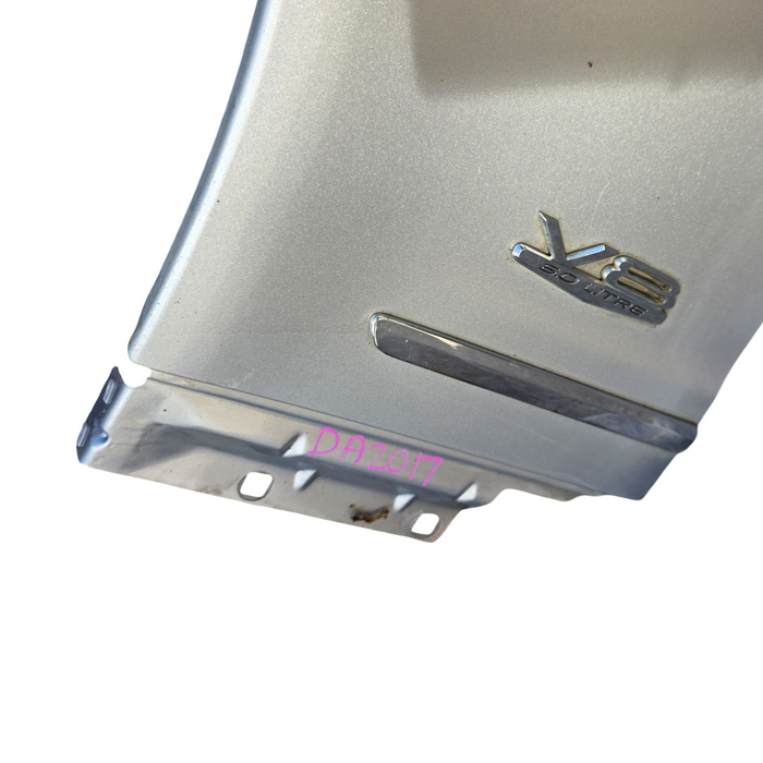 Da2017 - WM/WN Holden Statesman / Caprice- Passenger Front Guard with chrome trim - Nitrate Silver #636R