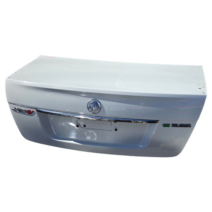 Da2021 - VE Holden Commodore -  Bootlid w/ "SSV" Badges & Chrome Trim - Herron White #J073