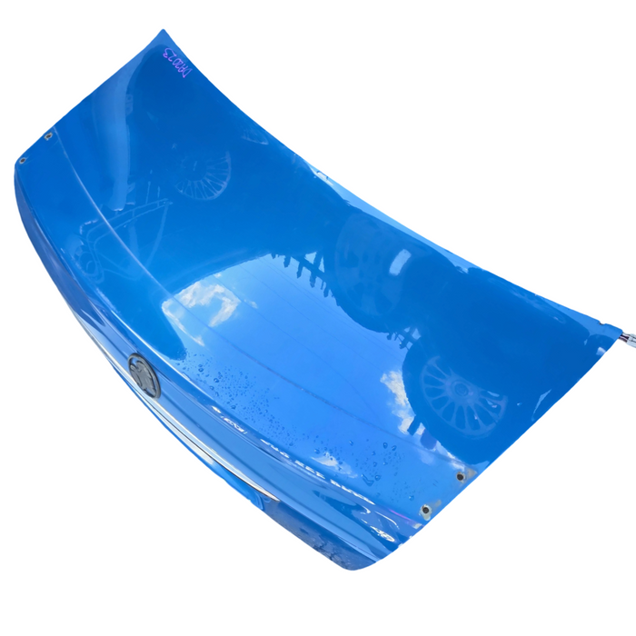 Da2023 - VE Holden Commodore -  Bootlid w/ BLACK "SS" Badges & Chrome Trim - Perfect Blue #636R