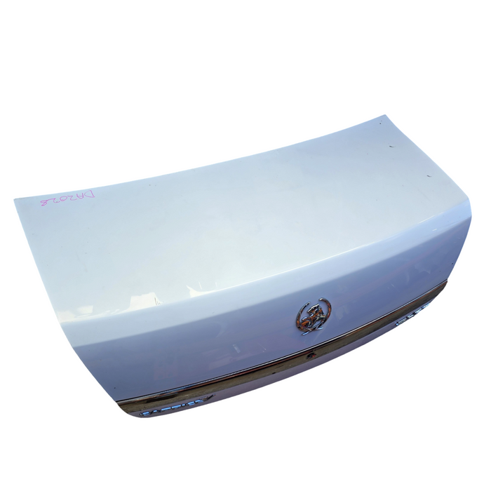 Da2028 - WM/WN Holden Caprice/Statesman -  Bootlid w/ "CAPRICE" Badges & Chrome Trim - Herron White #J073