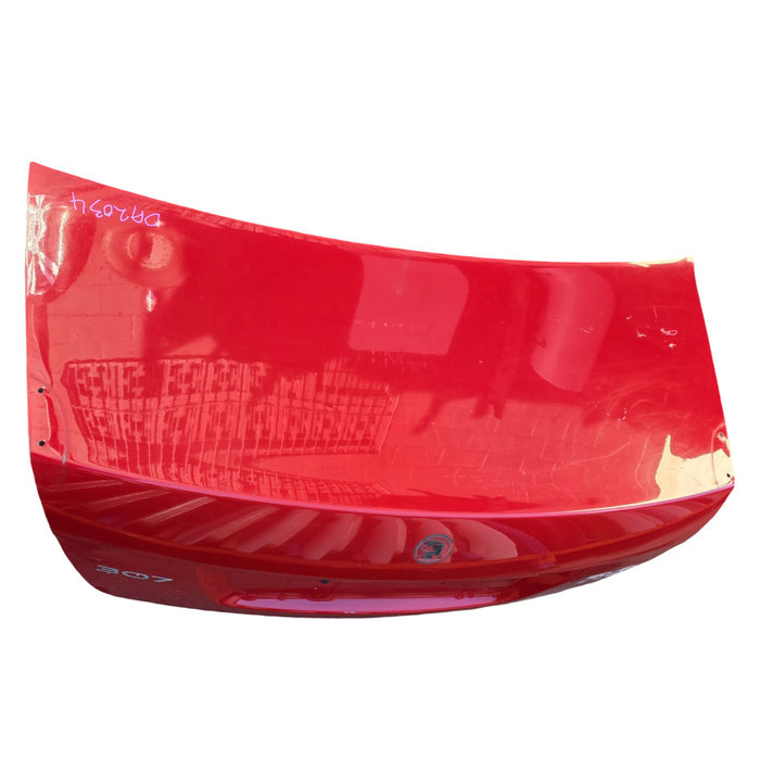 Da2034 - VE Holden Commodore -  Bootlid w/ Chrome Badges - Sting Red #687F