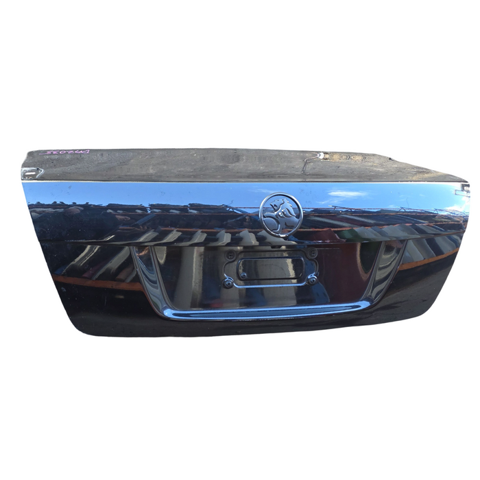 Da2035 - VE Holden Commodore Sedan -  Bootlid  - Phantom Black #790F