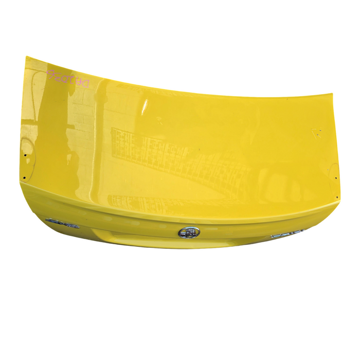 Da2036 - VE SV6 Holden Commodore -  Bootlid w/ Badges - Hazzard Yellow #745S