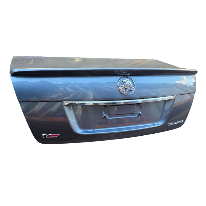 Da2037 - VE Holden Calais V Sedan -  Bootlid with Bobtail Badges & Chrome Trim - Prussian Steel #102X