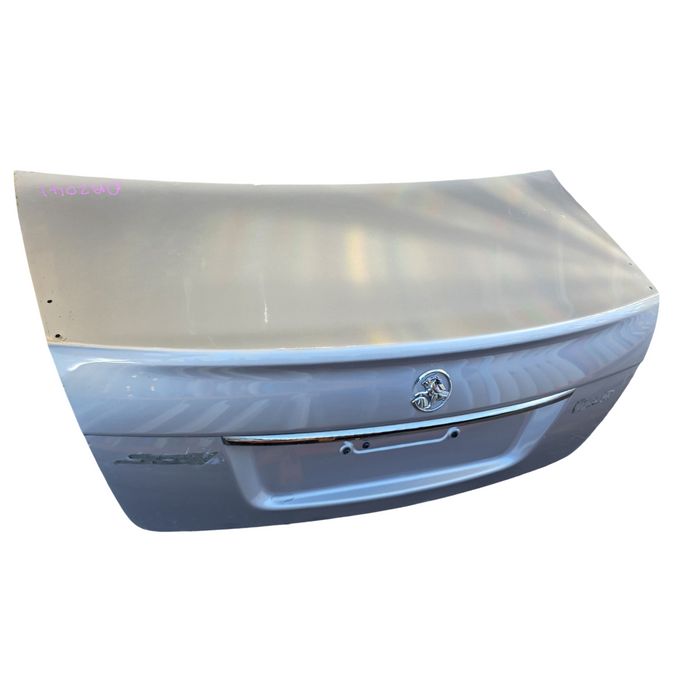 Da2041 - VE SSV Holden Commodore -  Bootlid w/ "SSV" Badges & Chrome Trim - Nitrate Silver #636R