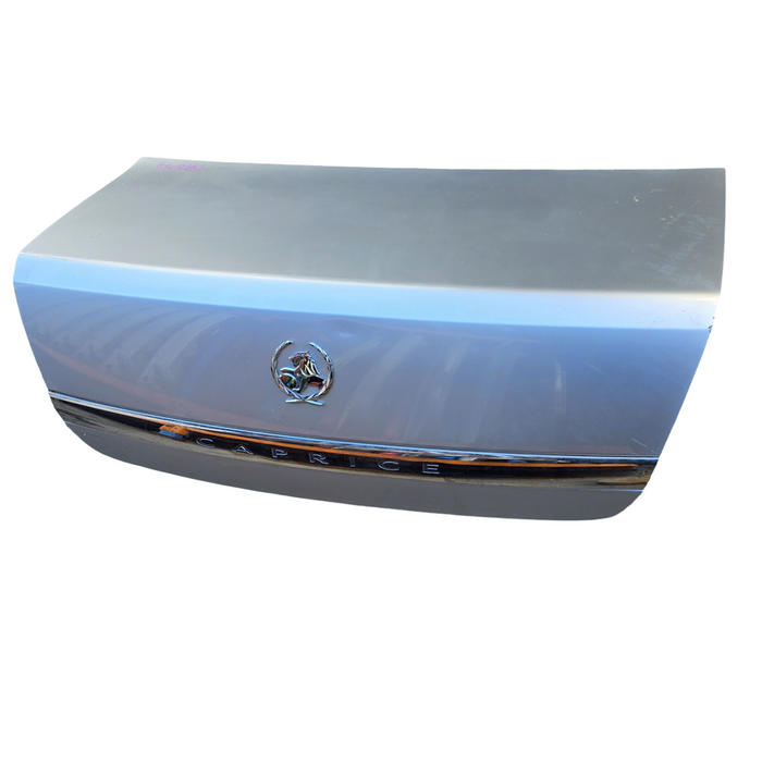 Da2043 - WM/WN Holden Caprice/Statesman -  Bootlid w/ Badges & Chrome Trim - Nitrate Silver #636R