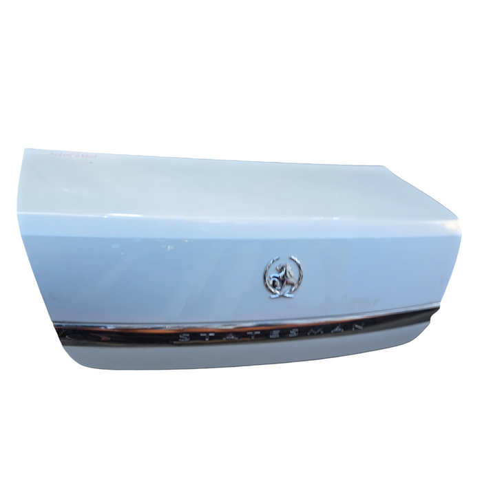 Da2044 - WM/WN Holden Caprice/Statesman -  Bootlid w/ Badges & Chrome Trim - Herron White #J073