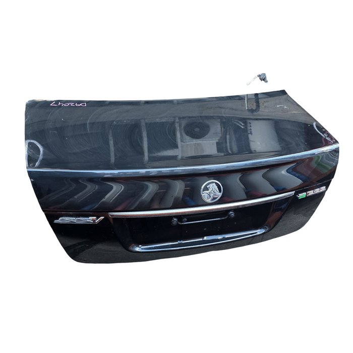 Da2047 - VE SSV Holden Commodore Sedan -  Bootlid w/ "SSV" Badges & Chrome Trim - Phantom Black #790F