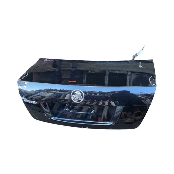 Da2049 - VE SSV Holden Commodore -  Bootlid w/ "SSV" Badges - Phantom Black #790F