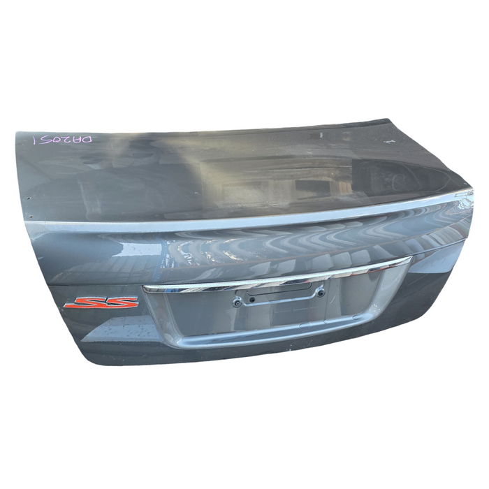 Da2051 - VE SS Holden Commodore Sedan-  Bootlid w/ "SS" Badges & Chrome Trim - Alto Grey #744S