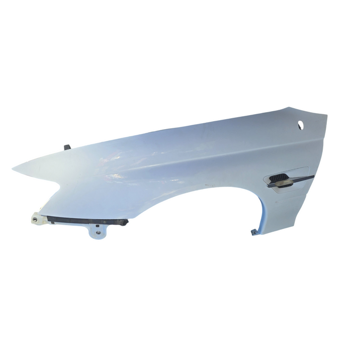 Da2054 - VZ SS Holden Commodore - Passenger Fluted Guard with Blinker - Heron White #J073