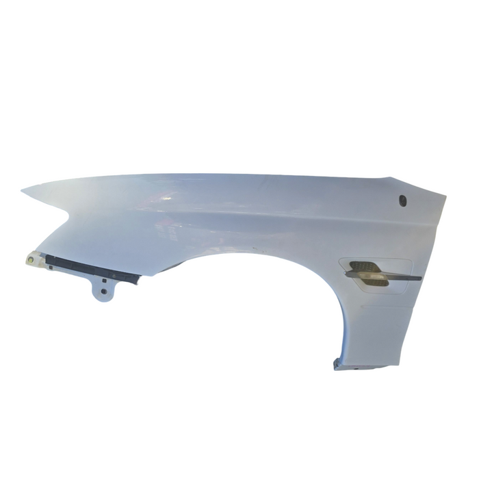 Da2054 - VZ SS Holden Commodore - Passenger Fluted Guard with Blinker - Heron White #J073