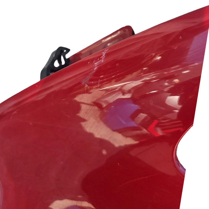 Da2056 - VE Holden Commodore - Driver's Front Guard - Sting Red #687F