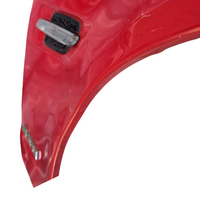 Da2056 - VE Holden Commodore - Driver's Front Guard - Sting Red #687F