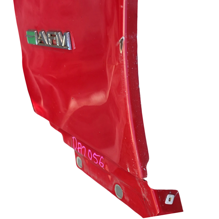 Da2056 - VE Holden Commodore - Driver's Front Guard - Sting Red #687F