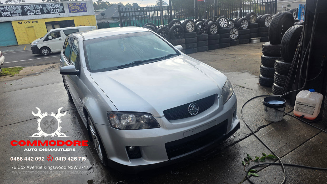 A323 - VE SV6 Holden Commodore Wagon Series I 284,XXXkms V6 Auto Paint Code #636R Switchblade Silver