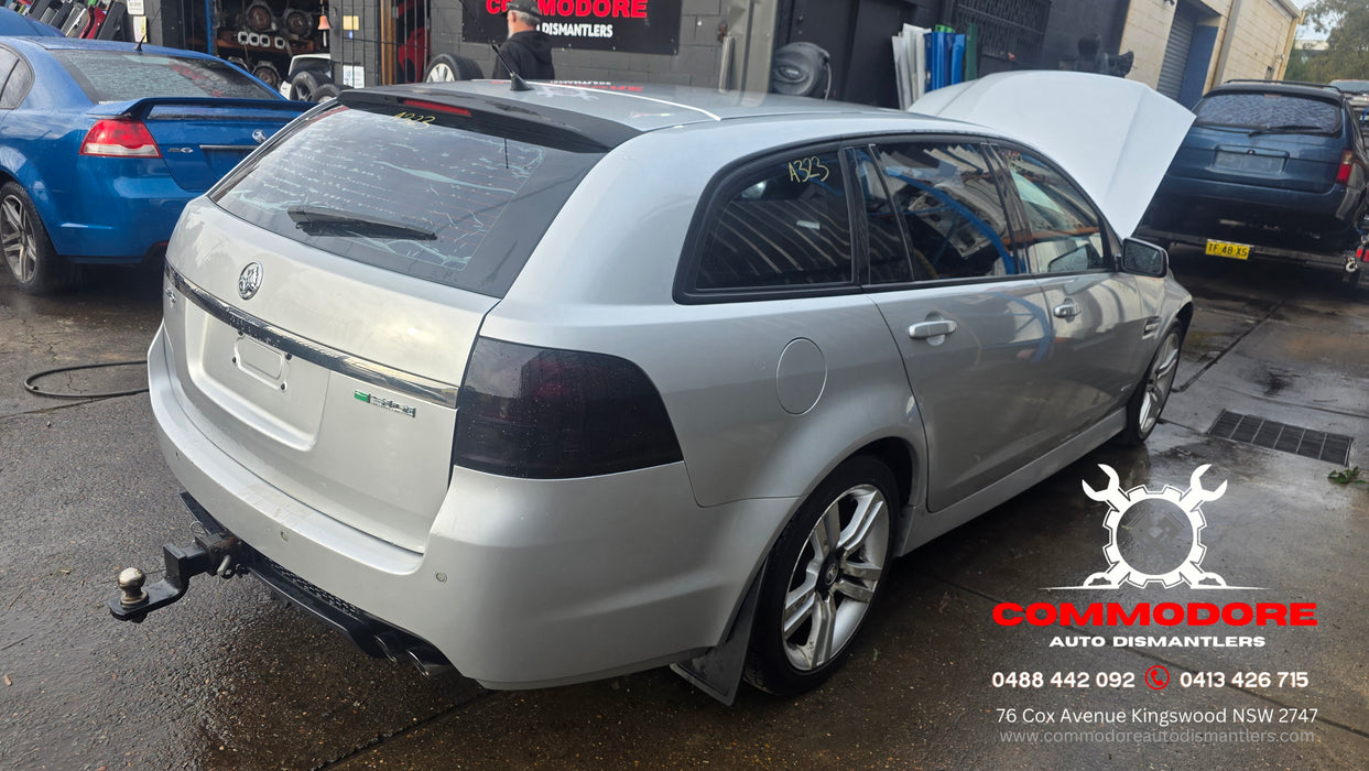 A323 - VE SV6 Holden Commodore Wagon Series I 284,XXXkms V6 Auto Paint Code #636R Switchblade Silver
