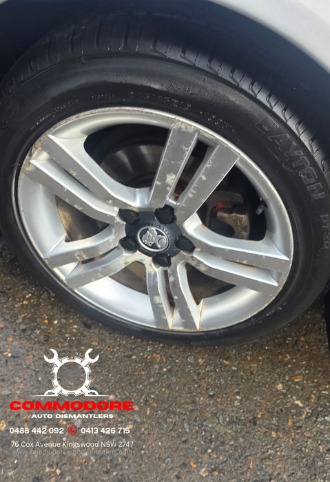 A323 - VE SV6 Holden Commodore Wagon Series I 284,XXXkms V6 Auto Paint Code #636R Switchblade Silver