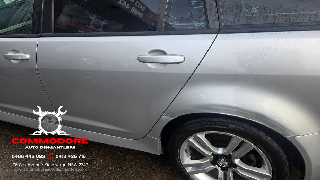 A323 - VE SV6 Holden Commodore Wagon Series I 284,XXXkms V6 Auto Paint Code #636R Switchblade Silver