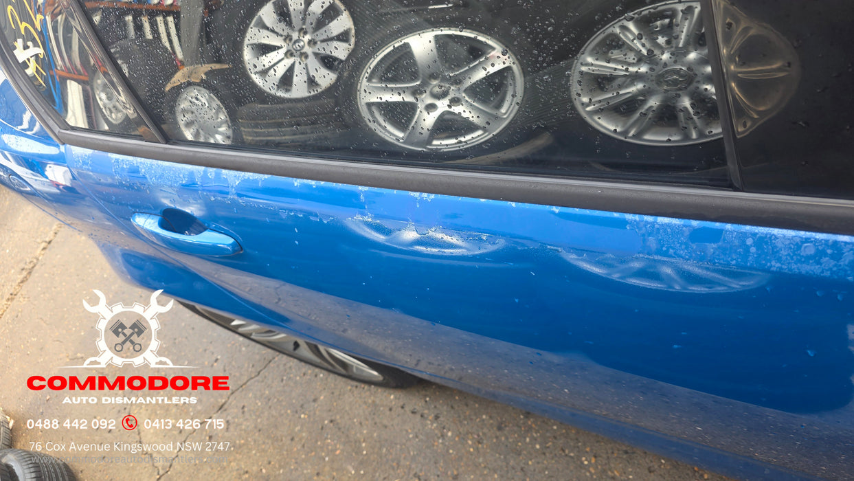 A322 - VE SV6 Holden Commodore Series II Sedan V6, Auto Paint Code #824T Perfect Blue
