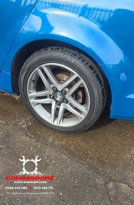 A322 - VE SV6 Holden Commodore Series II Sedan V6, Auto Paint Code #824T Perfect Blue