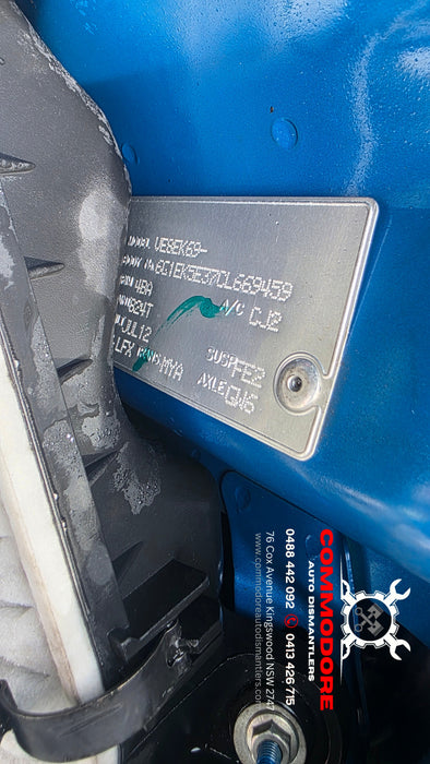 A322 - VE SV6 Holden Commodore Series II Sedan V6, Auto Paint Code #824T Perfect Blue