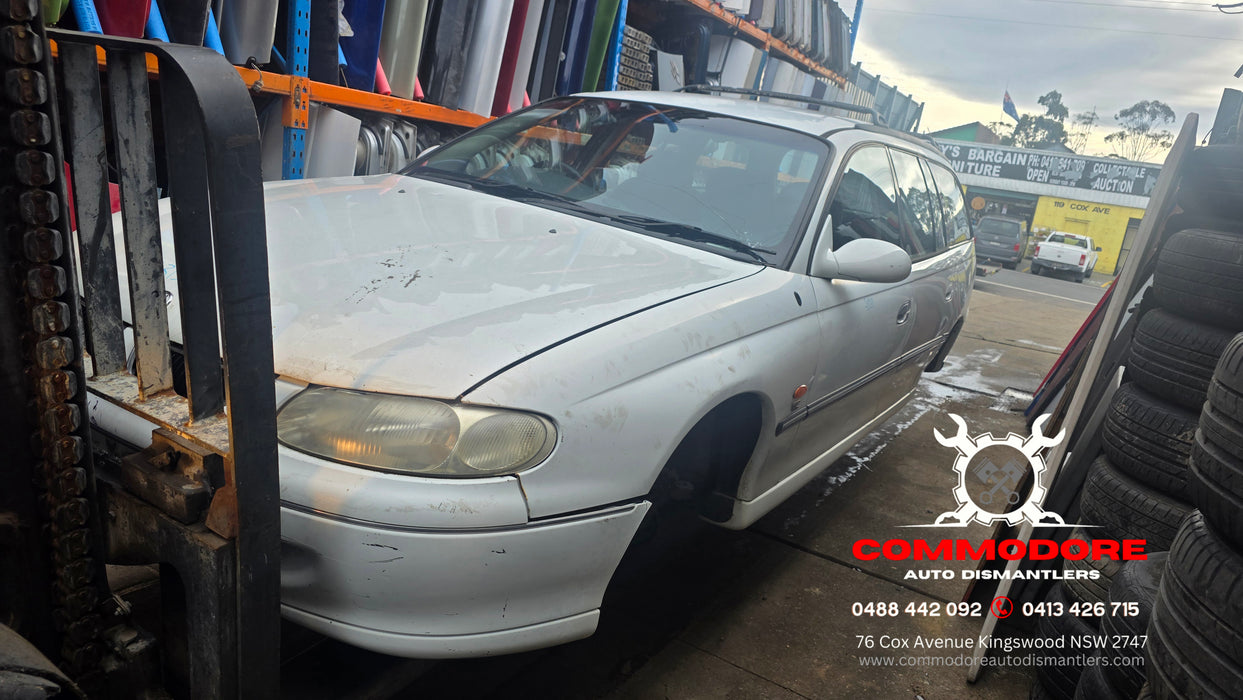A342 - VT Holden Berlina Wagon Heron White #J074 V6 Auto