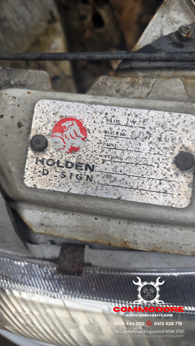 A342 - VT Holden Berlina Wagon Heron White #J074 V6 Auto