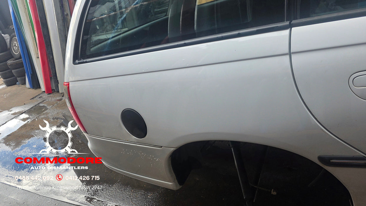 A342 - VT Holden Berlina Wagon Heron White #J074 V6 Auto