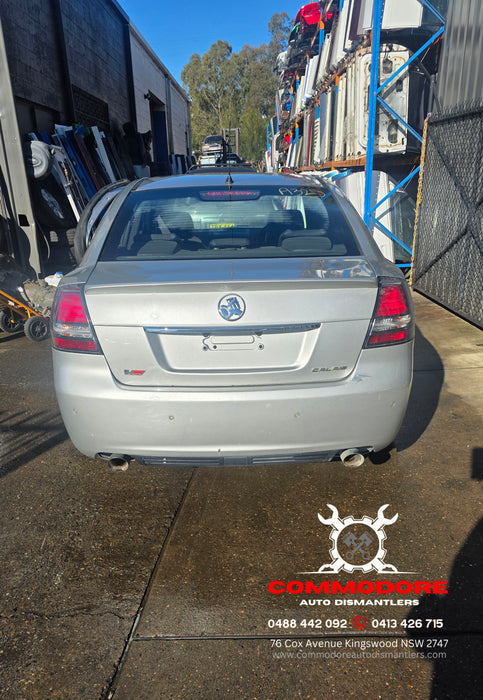 A325 - VE Holden Calais V, 2008 V6 LY7, 5 Speed Auto M82 238,XXXkms Paint Code #348N NICKLE METALLIC