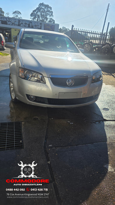 A325 - VE Holden Calais V, 2008 V6 LY7, 5 Speed Auto M82 238,XXXkms Paint Code #348N NICKLE METALLIC