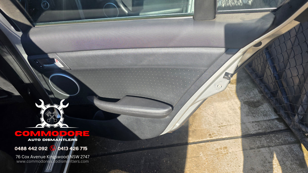 A325 - VE Holden Calais V, 2008 V6 LY7, 5 Speed Auto M82 238,XXXkms Paint Code #348N NICKLE METALLIC