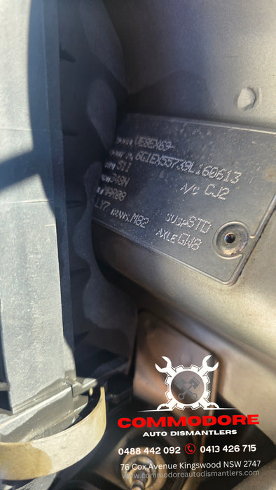 A325 - VE Holden Calais V, 2008 V6 LY7, 5 Speed Auto M82 238,XXXkms Paint Code #348N NICKLE METALLIC