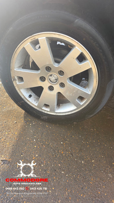 A326 - VZ CX6 Holden Adventra Wagon, V6, MX5 Auto Paint Code #348N NICKLE METALLIC ***FOR SALE***