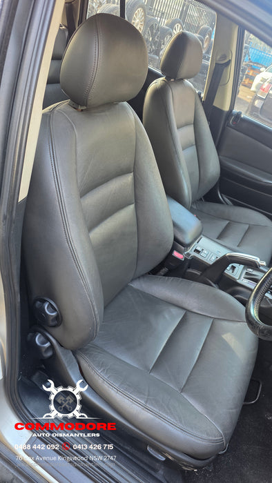 A326 - VZ CX6 Holden Adventra Wagon, V6, MX5 Auto Paint Code #348N NICKLE METALLIC ***FOR SALE***