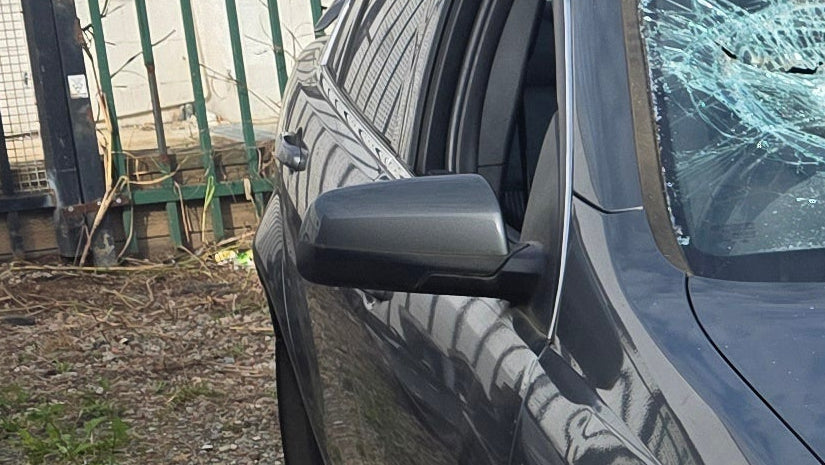 EX005 - VE SERIES II Holden Commodore SV6 Sedan - Driver's Side Mirror - ALTO GREY #744S