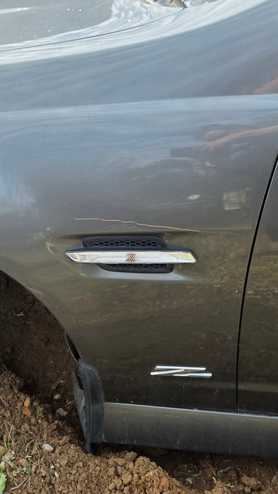 EX005 - VE SERIES II Holden Commodore SV6 Sedan - Front Guard Passenger's Side w/ Guard Blinker - ALTO GREY #744S