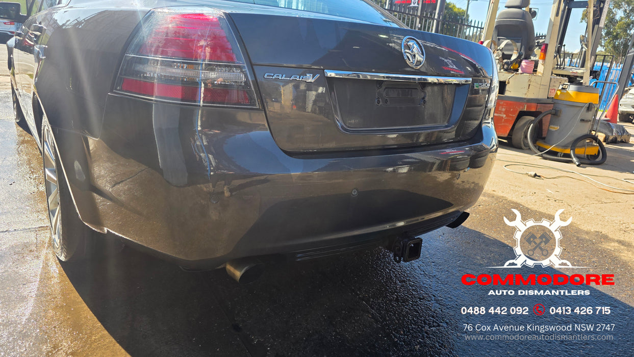 A330- VE Holden Calais V Sedan, LLT V6, Auto MYB Paint #354N Nickle Metallic 243,XXXkms