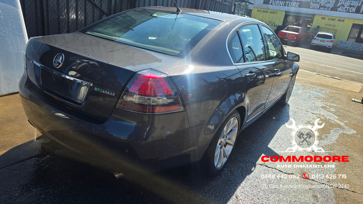 A330- VE Holden Calais V Sedan, LLT V6, Auto MYB Paint #354N Nickle Metallic 243,XXXkms