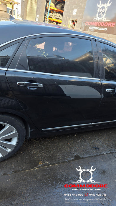 A332 - WM Holden Caprice - V6 LY7, Auto M82, Paint Code #690F Phantom Black