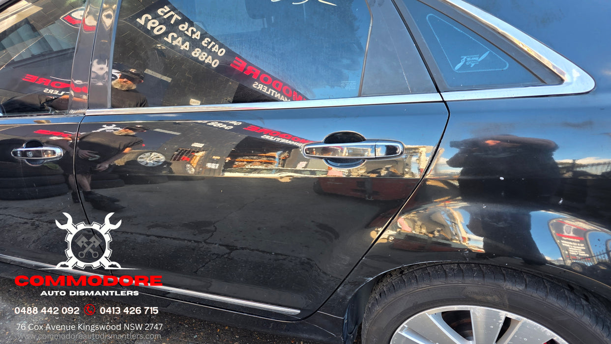 A332 - WM Holden Caprice - V6 LY7, Auto M82, Paint Code #690F Phantom Black