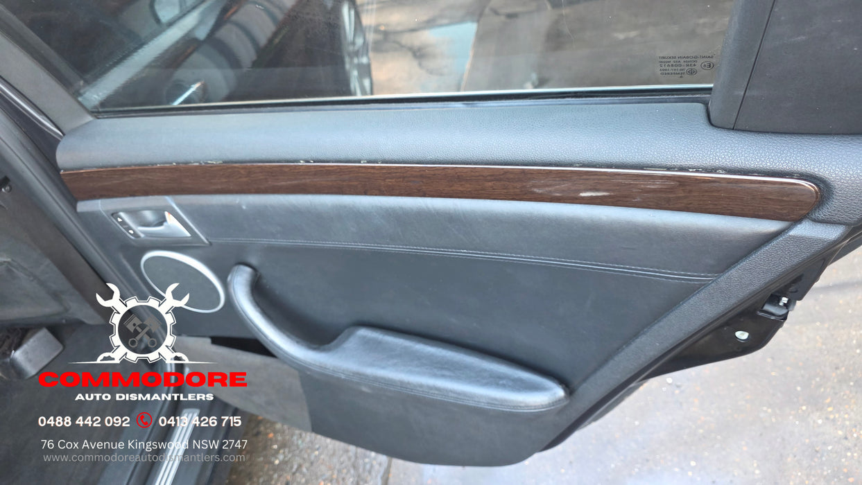 A332 - WM Holden Caprice - V6 LY7, Auto M82, Paint Code #690F Phantom Black