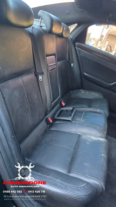 A332 - WM Holden Caprice - V6 LY7, Auto M82, Paint Code #690F Phantom Black
