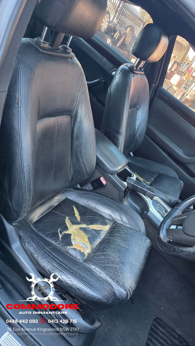 A332 - WM Holden Caprice - V6 LY7, Auto M82, Paint Code #690F Phantom Black