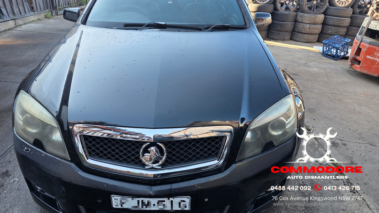 A332 - WM Holden Caprice - V6 LY7, Auto M82, Paint Code #690F Phantom Black