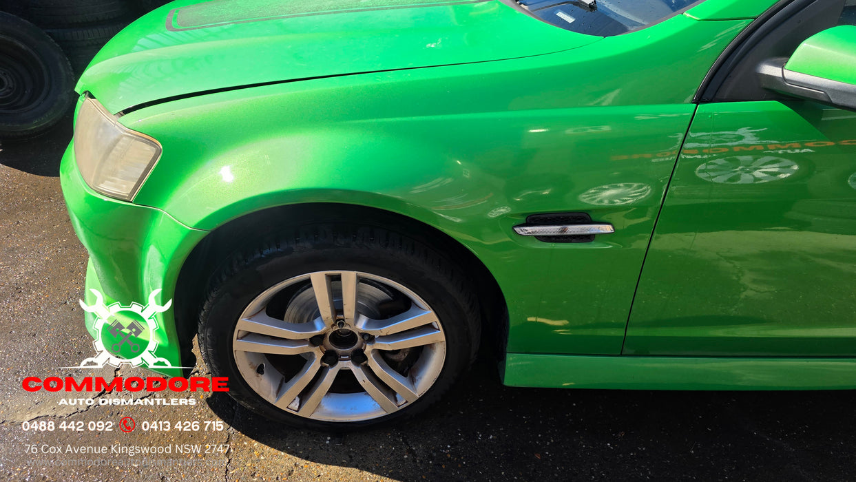 A333 - VE Holden Commodore SV6 Series I Sedan - Atomic Green #609R