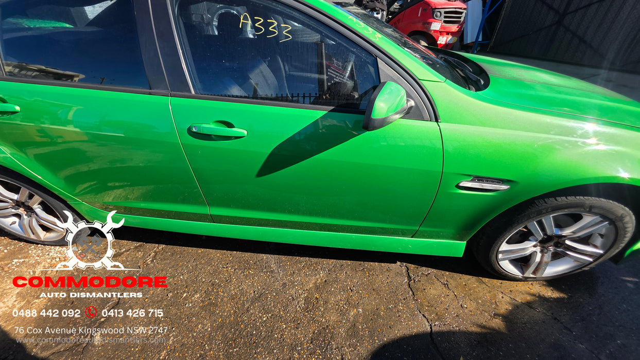 A333 - VE Holden Commodore SV6 Series I Sedan - Atomic Green #609R