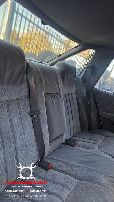 A334 - VS Holden Statesman Sedan Alaskan White V6 Auto 296,XXXkms