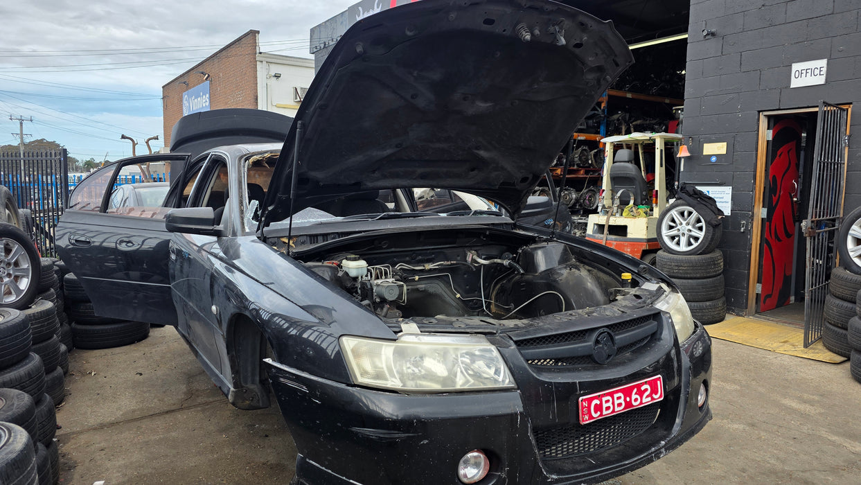 EX014 - VZ Holden Commodore Sedan -